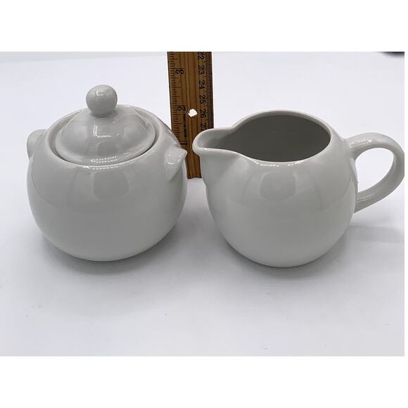 Vintage White Cordon Bleu BAI Porcelain Sugar Bowl and Creamer Set Brazil - Picture 5 of 6